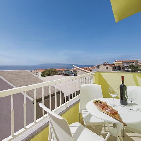 Stunning Apartment In Makarska Luaran gambar